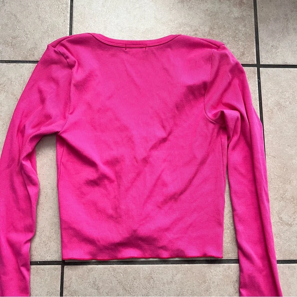 Good American Rib Long Sleeve Button Top in hot pink‎ Women’s Size 1 Barbie Pink